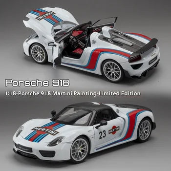 Porsche 918 Spyder Martini Racing 1:18 model