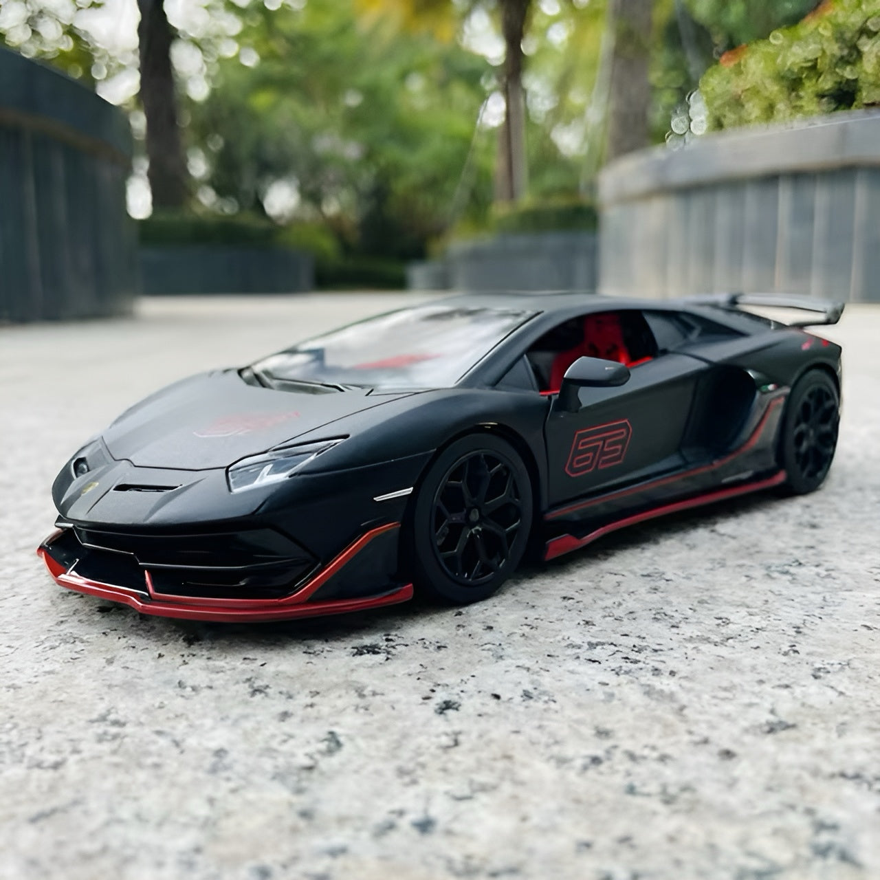 Lamborghini Aventador SVJ 1:24 Model