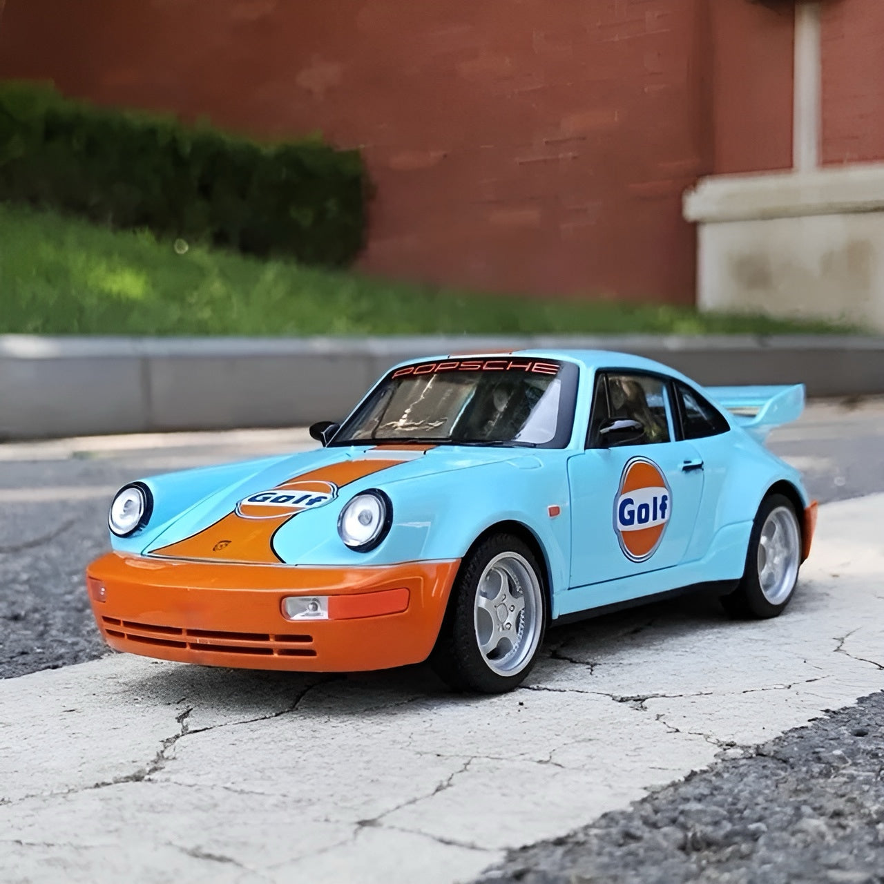 Porsche 964 Carrera RS 1:24 (Gulf Livery)