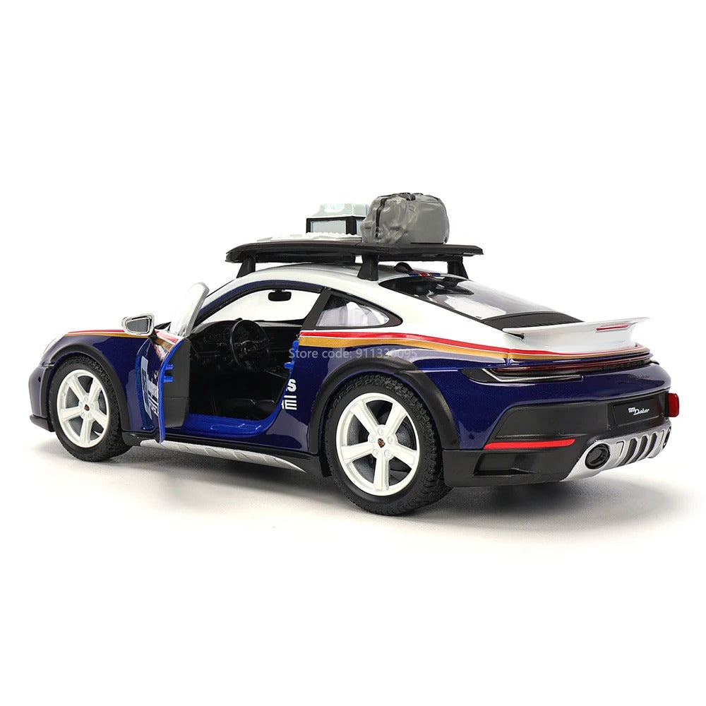 Porsche 911 Dakar 1:24 Model