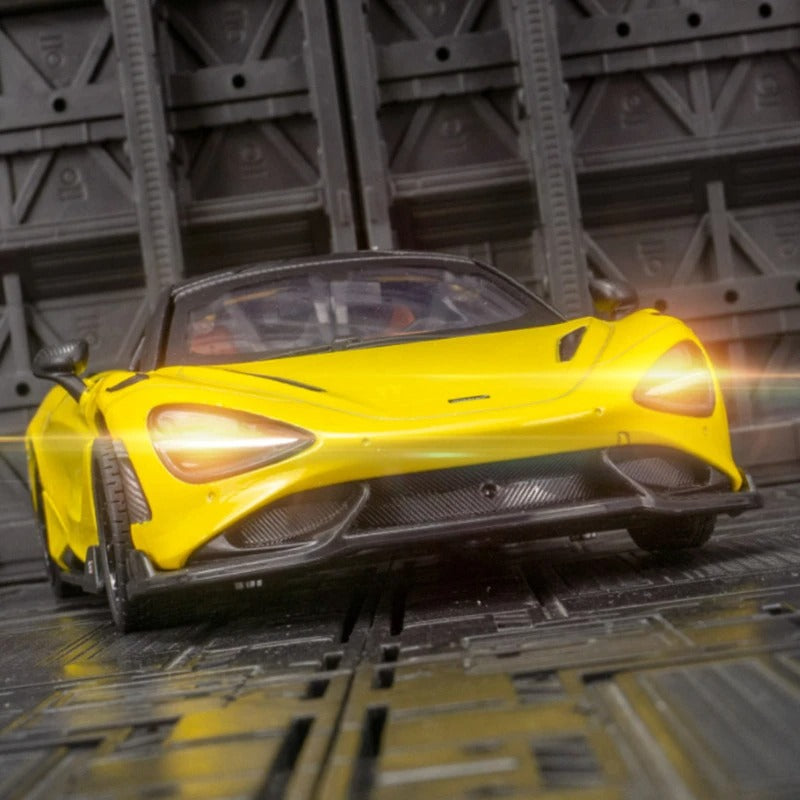 McLaren 765LT 1:24 Model